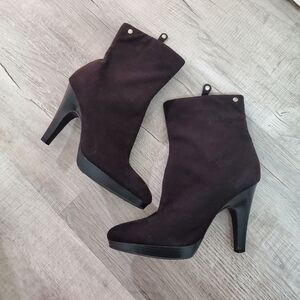 Isaac Mizrahi Black Suede Ankle Boots High Heel Platform Booties Size 9.5